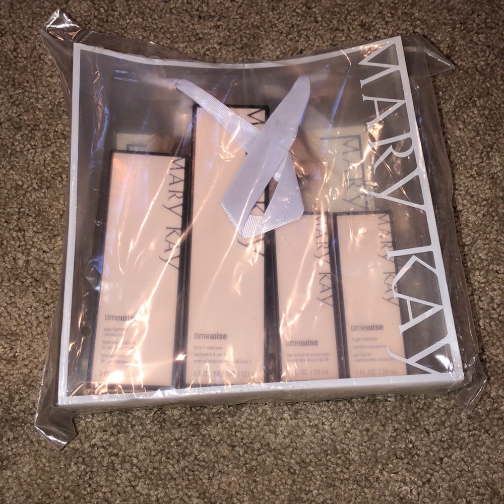 Marykay time wise set